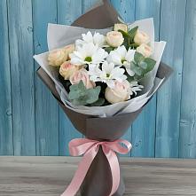 Букет цветов из:  Хризантемы и Розы в Нелидово