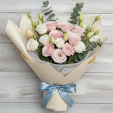 Букет цветов из:  Лизиантусы в Нелидово