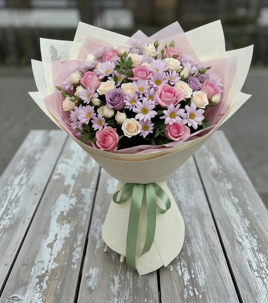 Букет цветов из: Розы и Хризантемы в Нелидово