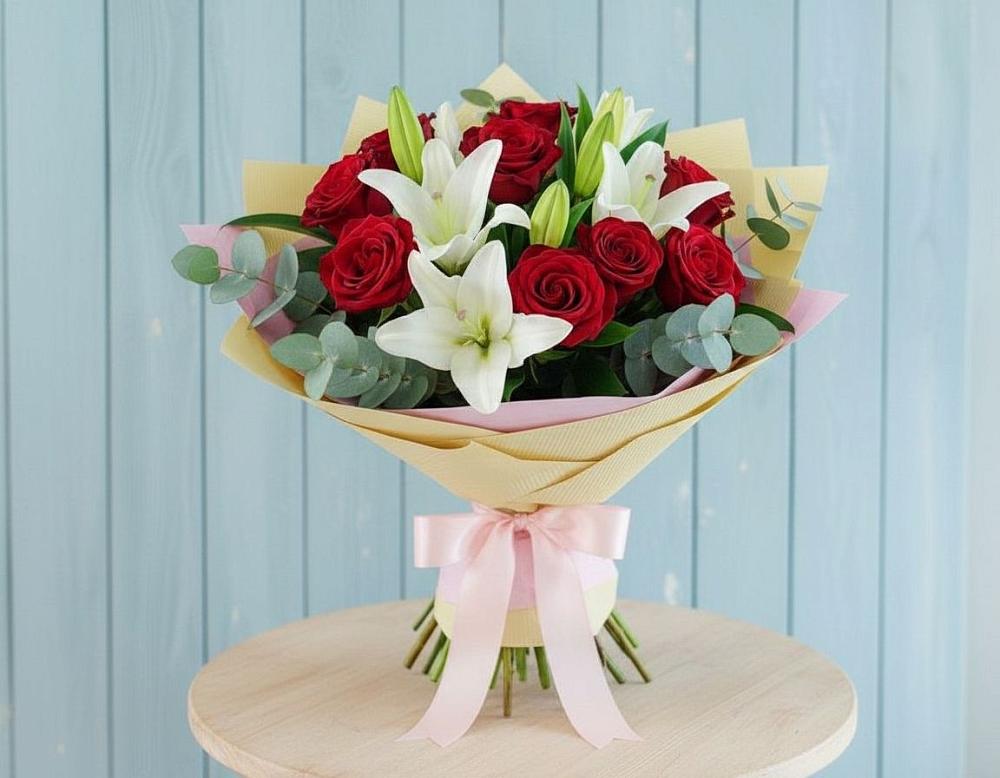 Букет цветов из: Лилии и Розы в Нелидово